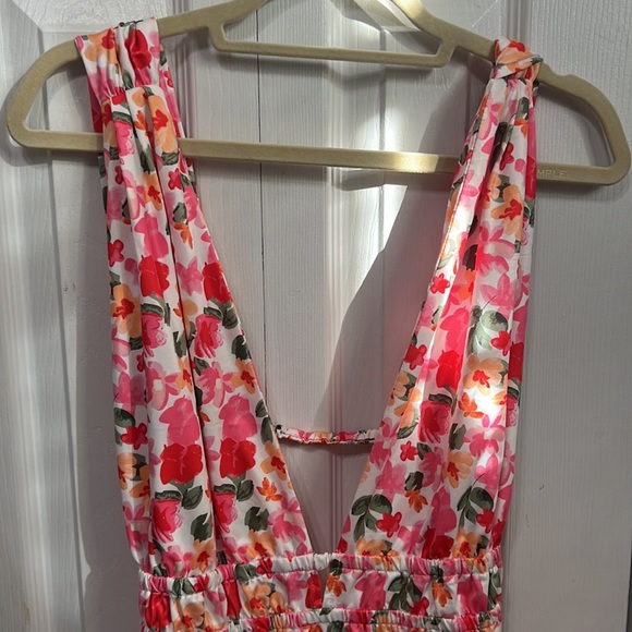 Floral Dress - Picture 2 of 3